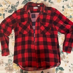 Vintage 90’s red and black plaid flannel